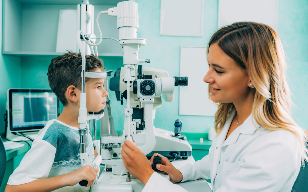 childrens eye exam - kid optometry - eye doctor
